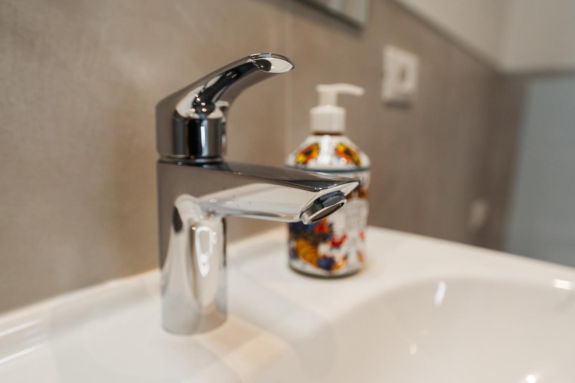 Porta Nuova Suites Werona Zewnętrze zdjęcie